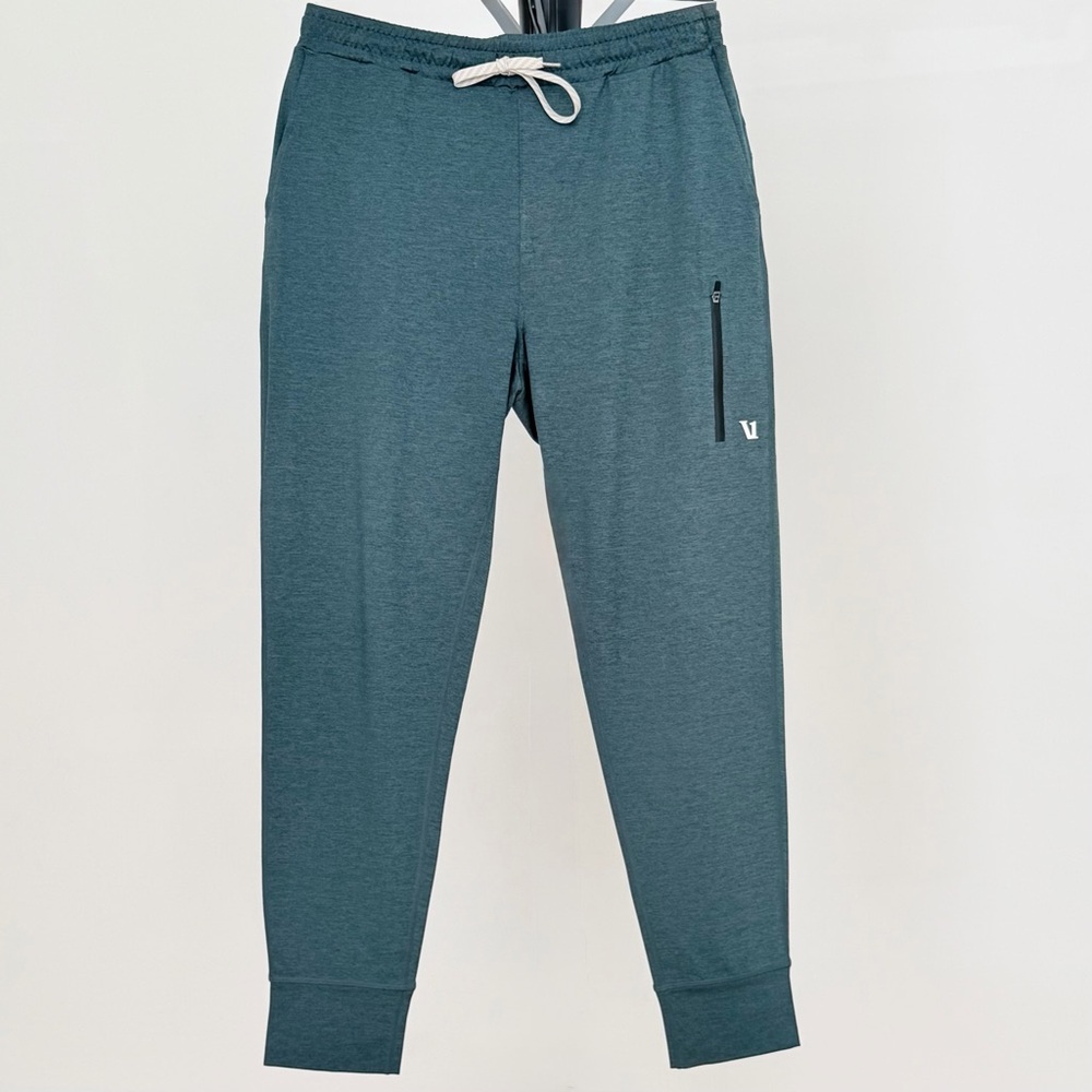 Vuori Men’s LIKE NEW Sunday Performance Joggers Size: M (dark teal)